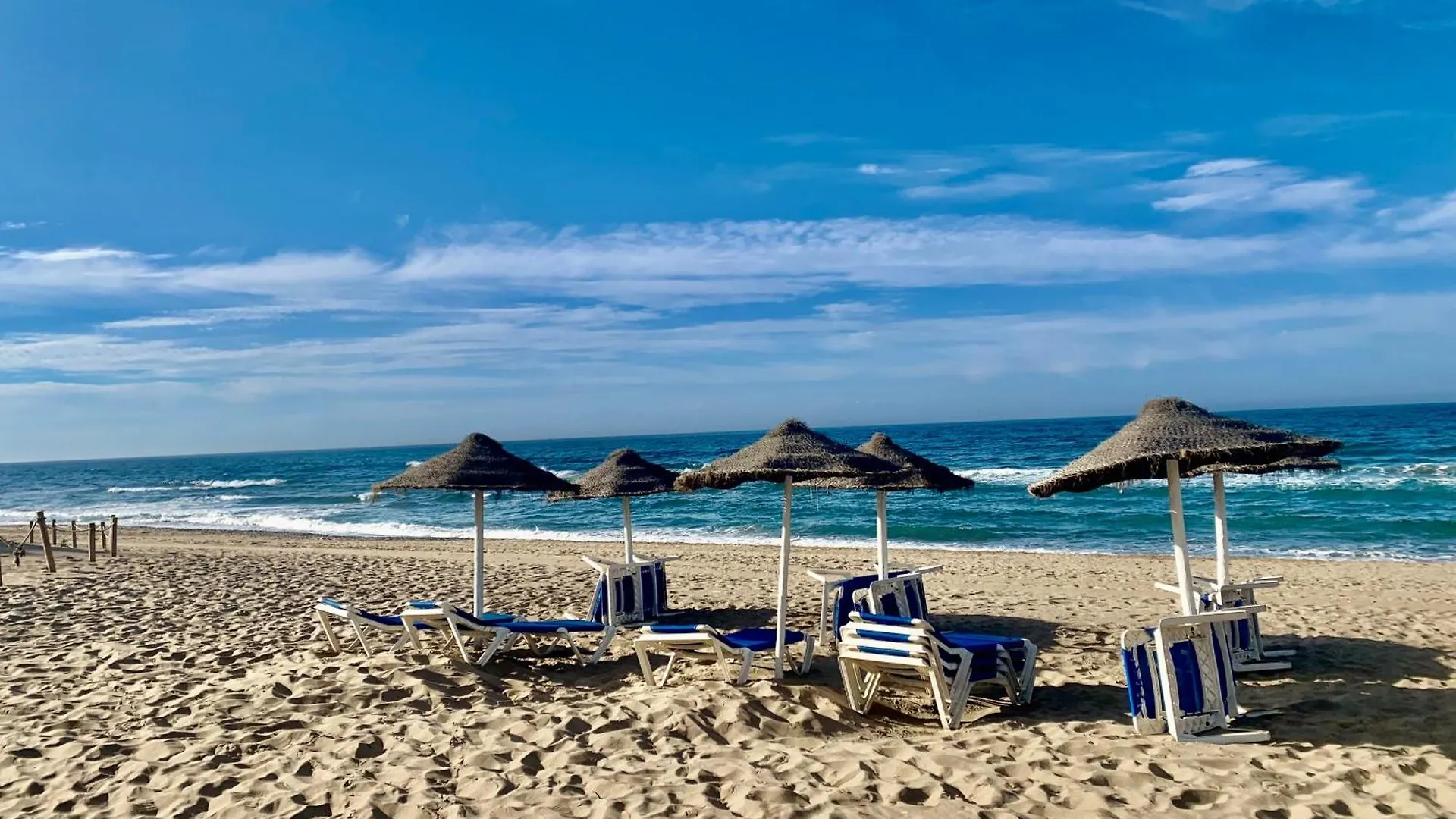 Tu Casa En Primera Linea De Playa De Marbella